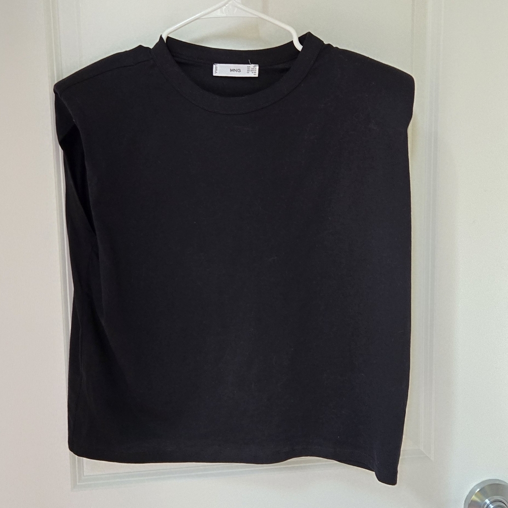 Mango Black Shoulder Pad 100% Cotton Muscle Tank Sz XS